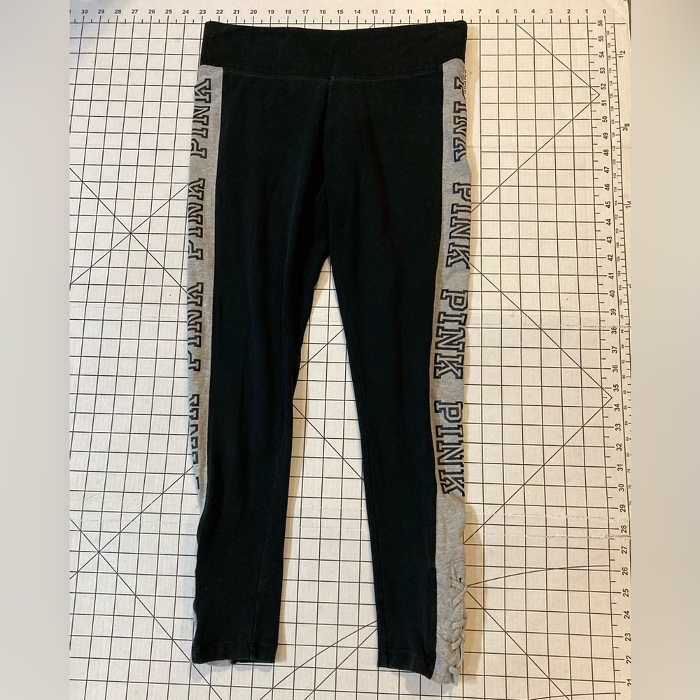 PINK by‎ Victoria’s Secret Size Medium Black/Grey Yoga Pants